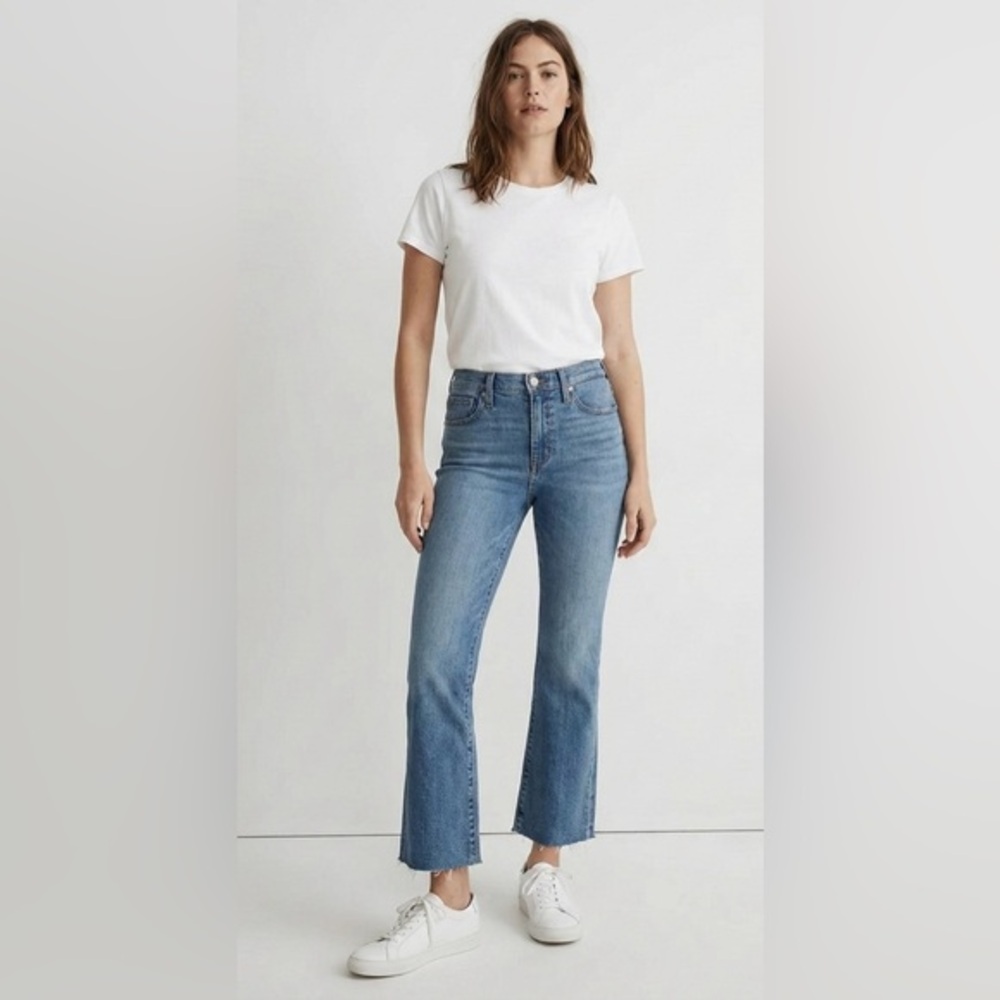 Madewell The Mid-Rise Kick out Jeans‎